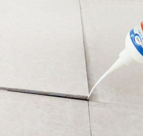 连云瓷砖空鼓维修公司分享卫生间瓷砖脱落的原因可能有以下几点